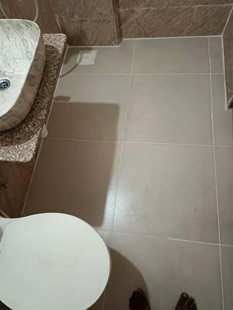 Granite Vanity Counter Seepage Protection